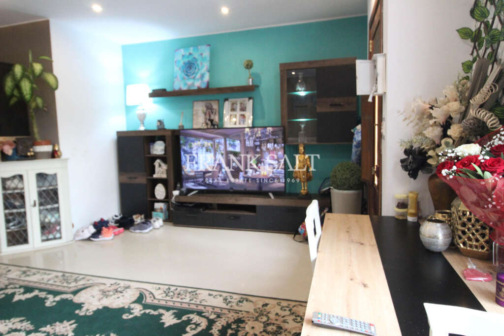 3 Bed, ApartmentFor Sale, Bahar ic-Caghaq, Malta