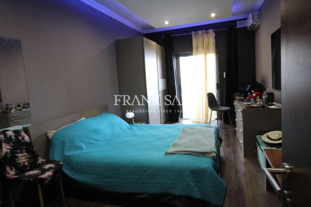 3 Bed, ApartmentFor Sale, Bahar ic-Caghaq, Malta
