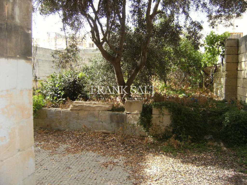 Commercial Property, For Sale