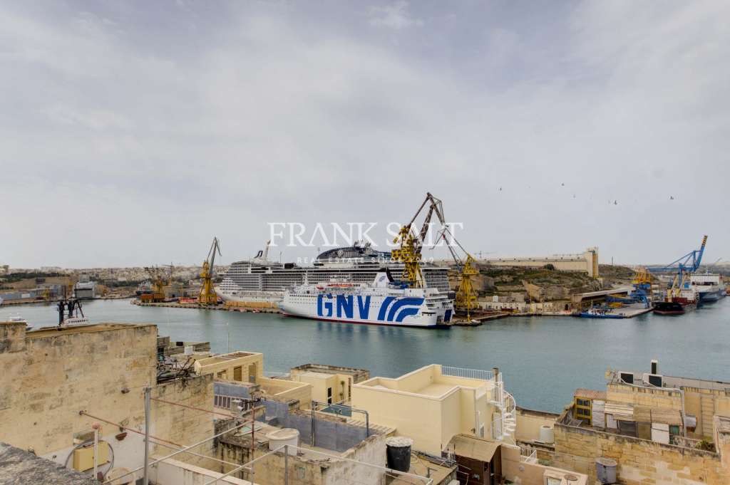 3 Bed, ApartmentFor Sale, Senglea, Malta