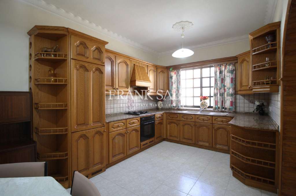 3 Bed, ApartmentFor Sale, San Gwann, Malta