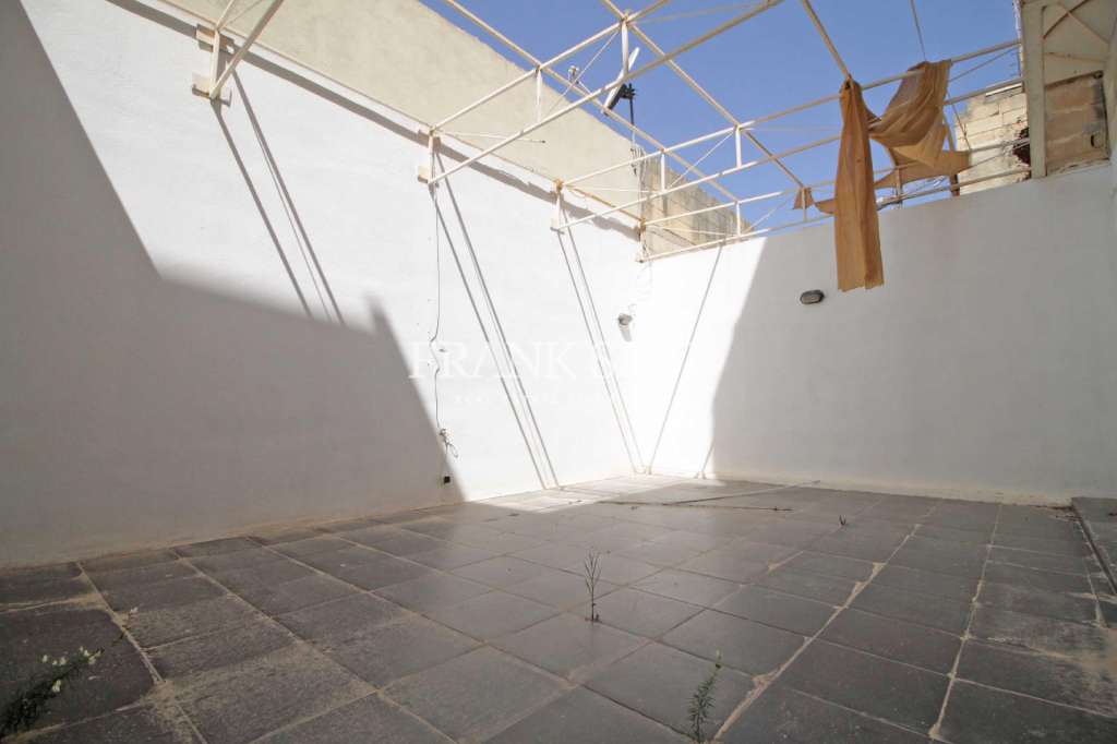 Commercial Property, For Sale