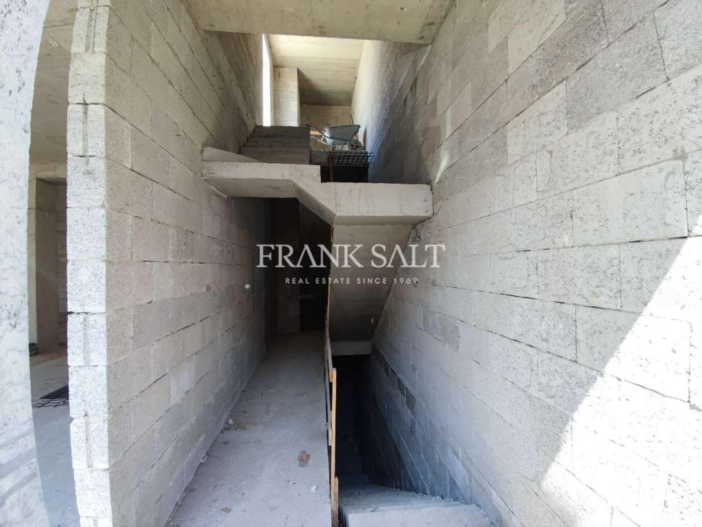 Commercial Property, For Sale