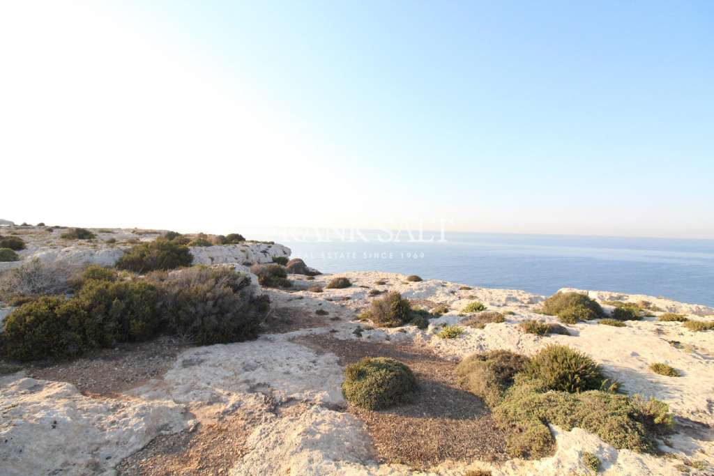 Commercial Property, For Sale