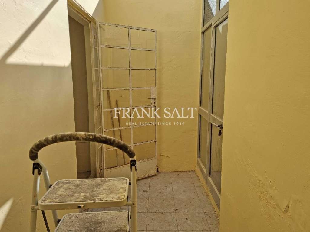 1 Bed, ApartmentFor Sale, Birzebbugia, Malta