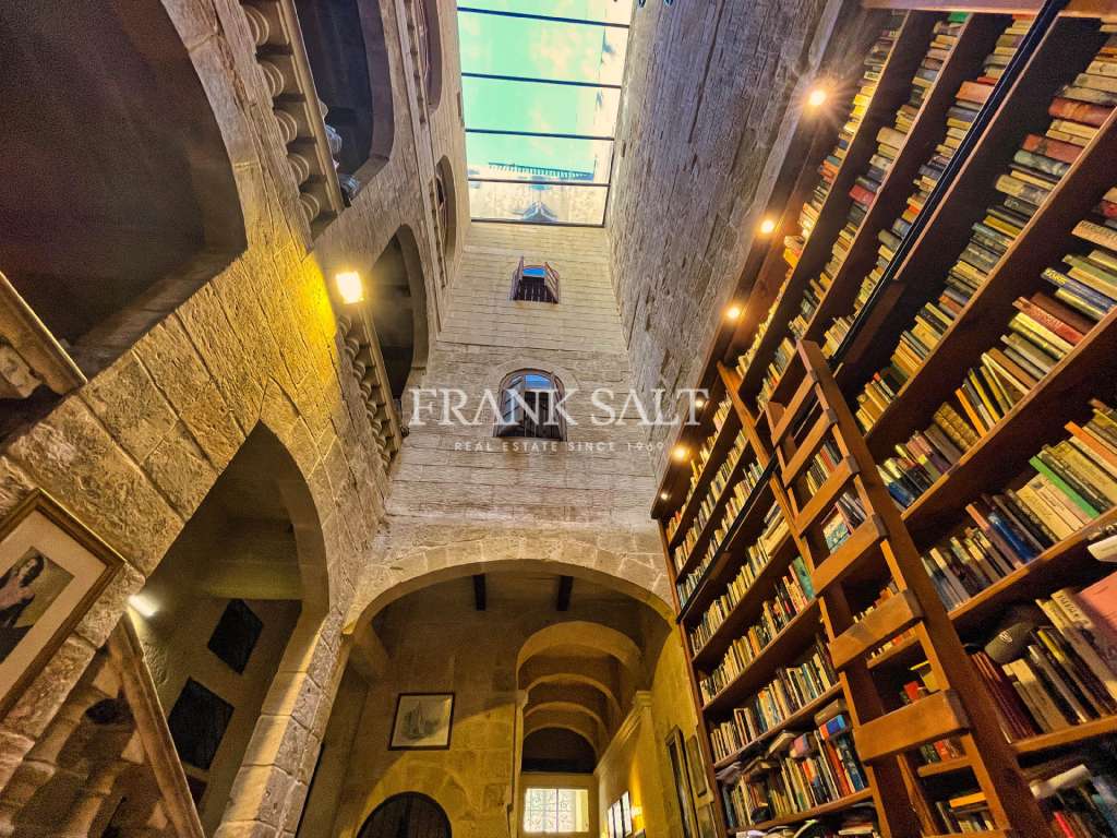 6 Bed, HouseFor Sale, Valletta, Malta 6 Bed, HouseFor Sale, Valletta, Malta