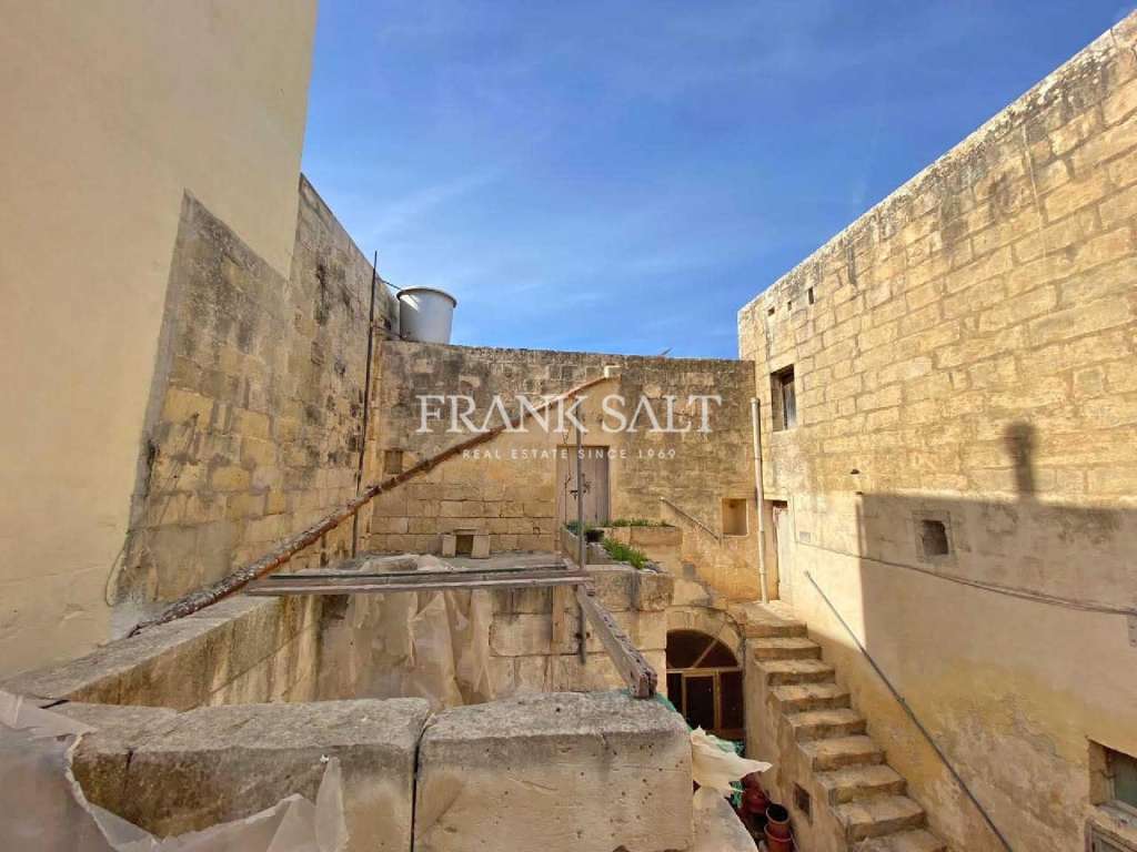 5 Bed, HouseFor Sale, Siggiewi, Malta
