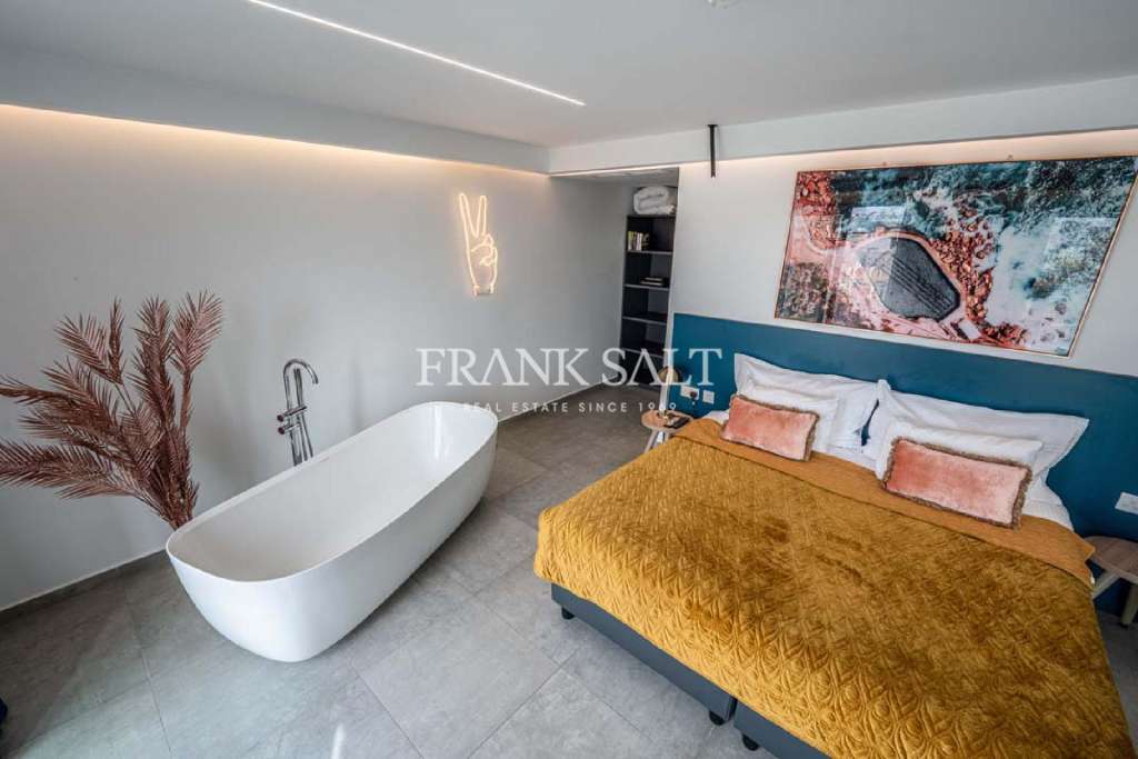 HouseFor Sale, St Julians, Malta