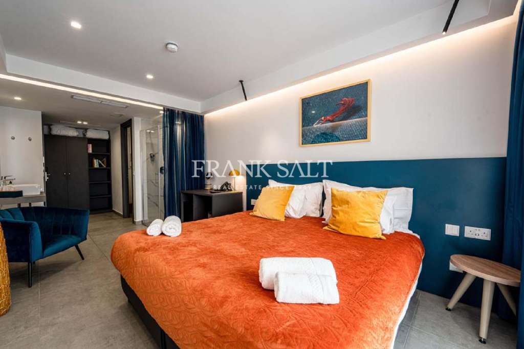 Commercial Property, For Sale