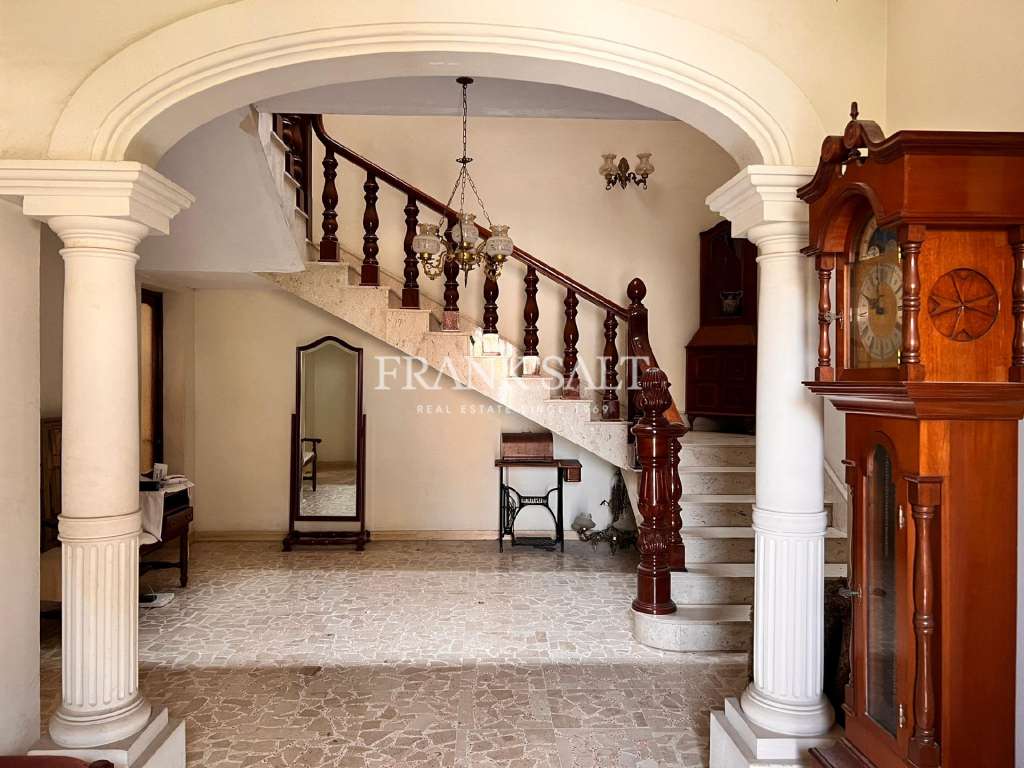 HouseFor Sale, Santa Lucia, Malta