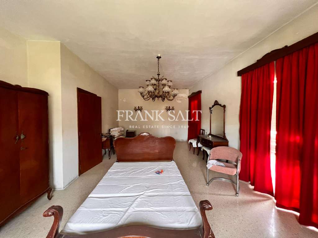 HouseFor Sale, Santa Lucia, Malta