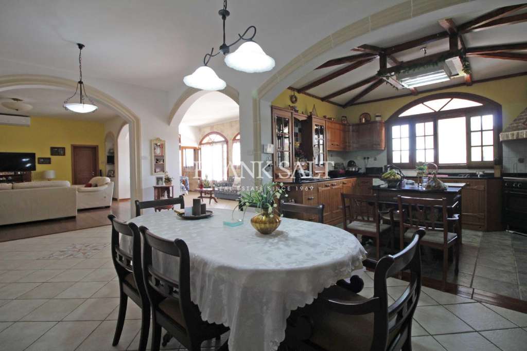 5 Bed, HouseFor Sale, Xghajra, Malta