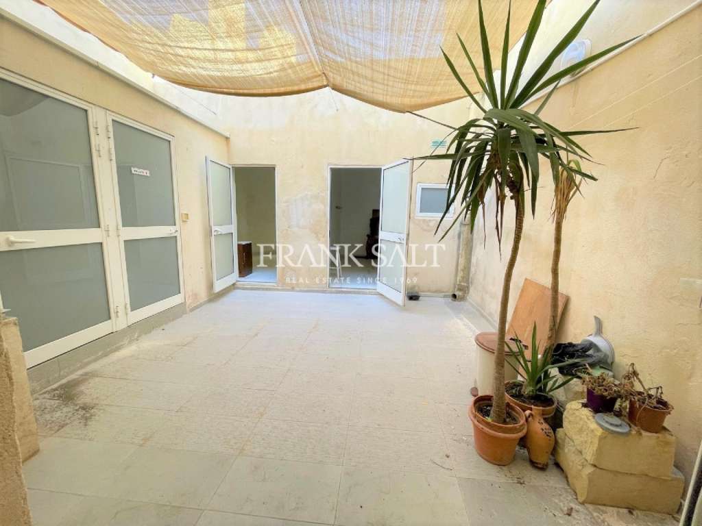 Commercial Property, For Sale