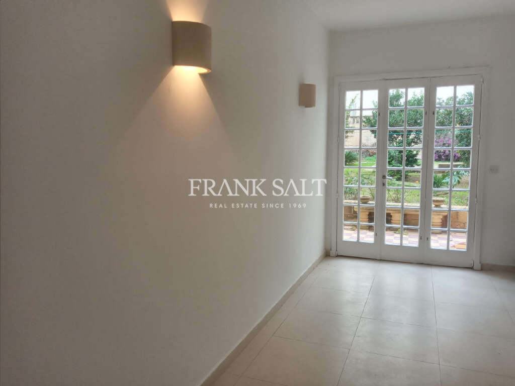 2 Bed, ApartmentFor Sale, Ghajnsielem, Gozo