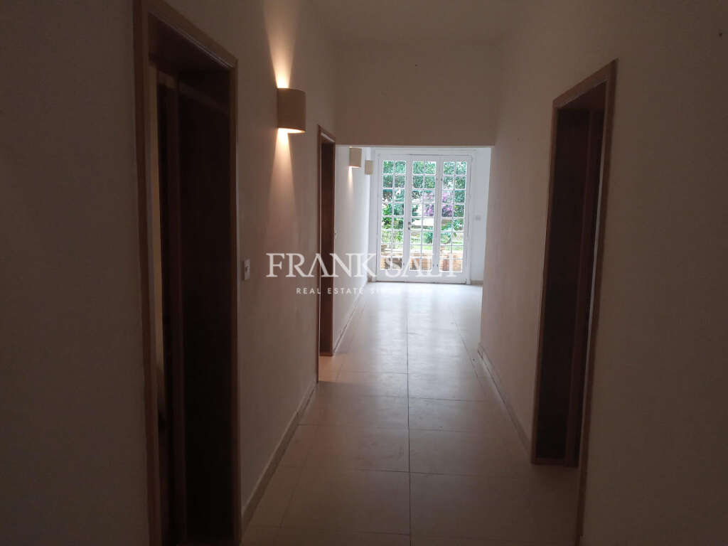 2 Bed, ApartmentFor Sale, Ghajnsielem, Gozo