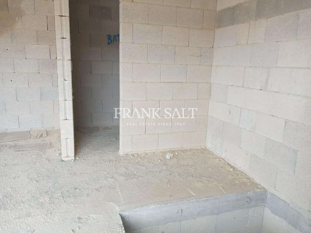 3 Bed, ApartmentFor Sale, Ghajnsielem, Gozo