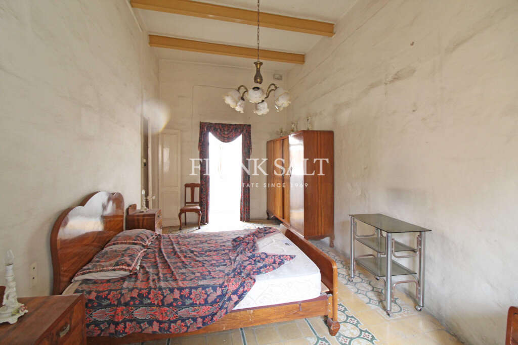 6 Bed, HouseFor Sale, Qormi, Malta