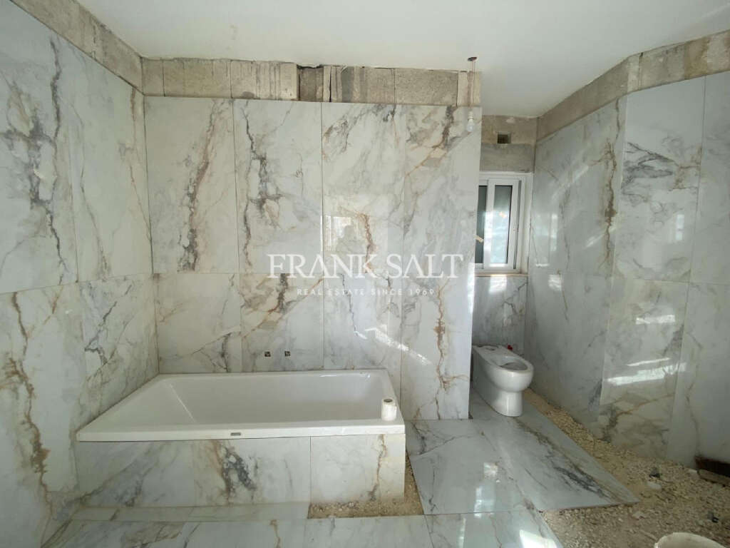 2 Bed, ApartmentFor Sale, Zurrieq, Malta