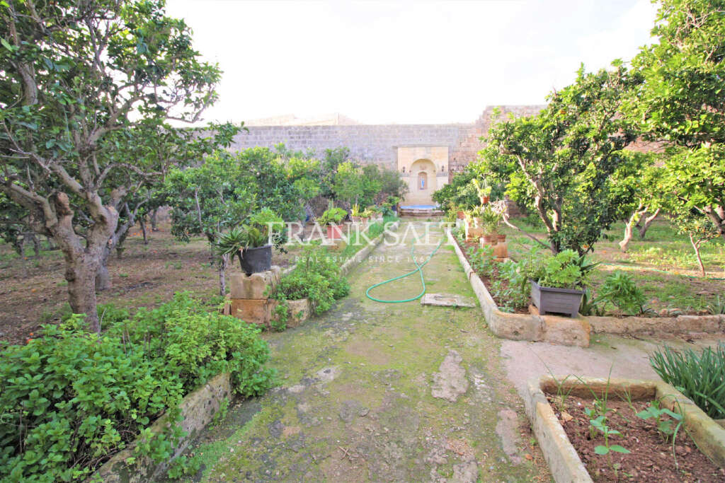 6 Bed, HouseFor Sale, Zejtun, Malta