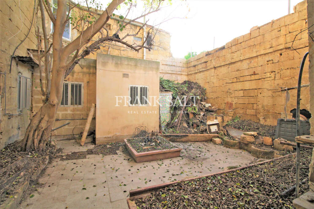 6 Bed, HouseFor Sale, Zejtun, Malta