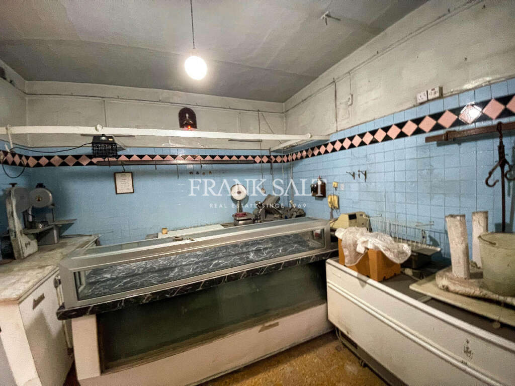 Commercial Property, For Sale