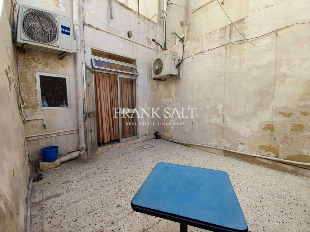 HouseFor Sale, Birzebbugia, Malta