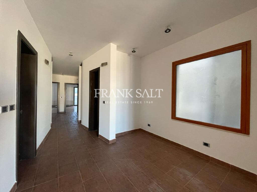2 Bed, ApartmentFor Sale, Portomaso, Malta