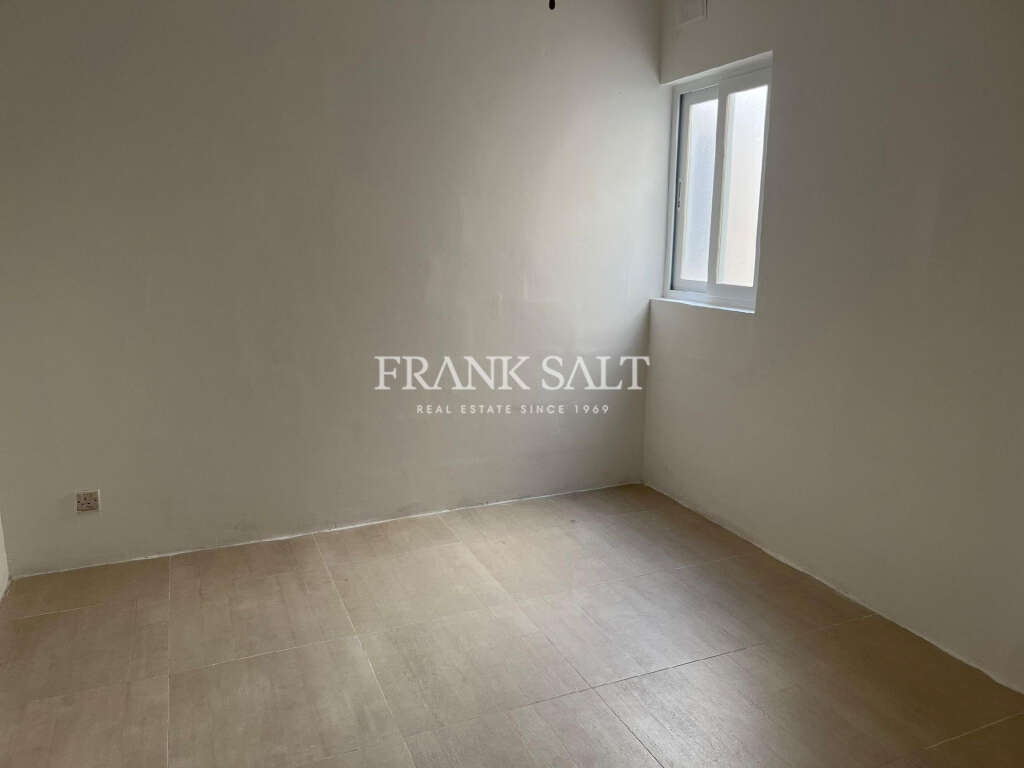 2 Bed, ApartmentFor Sale, Qawra, Malta