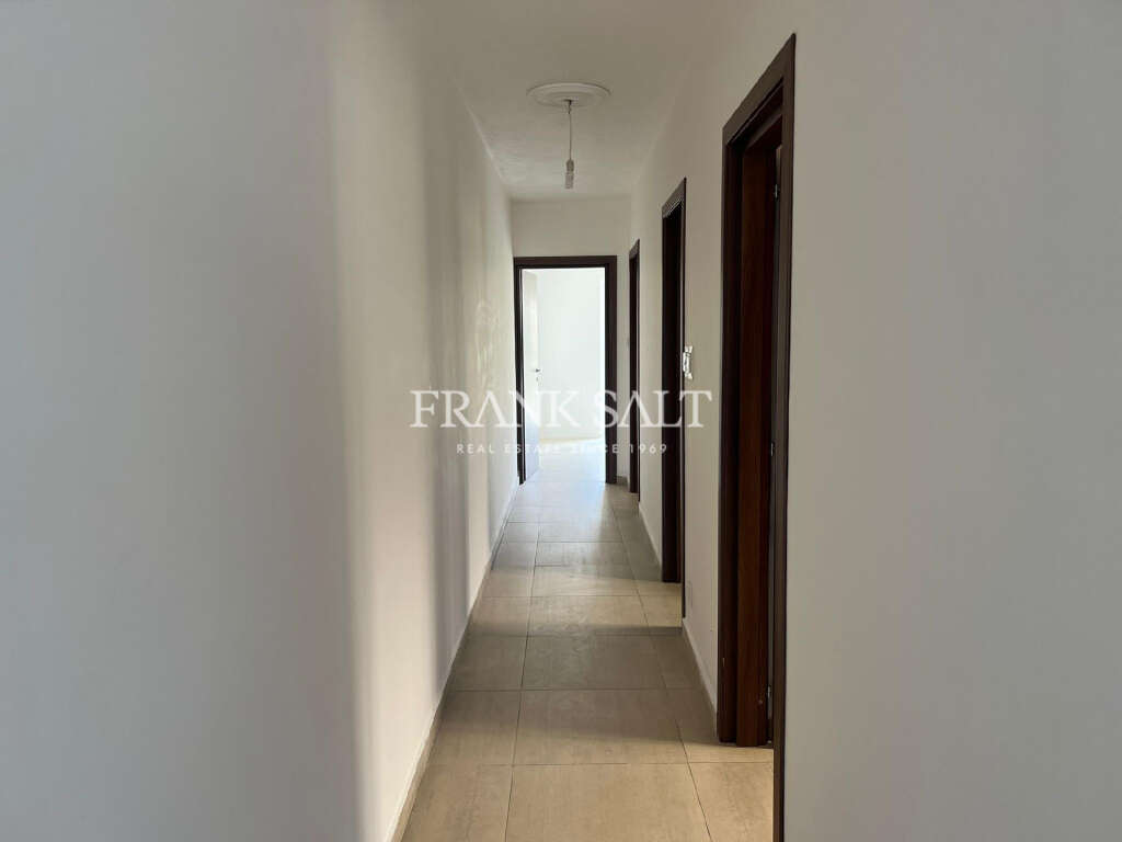 2 Bed, ApartmentFor Sale, Qawra, Malta