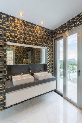 5 Bed, 4 Bath, HouseFor Sale, Moraira, Alicante 5 Bed, 4 Bath, HouseFor Sale, Moraira, Alicante