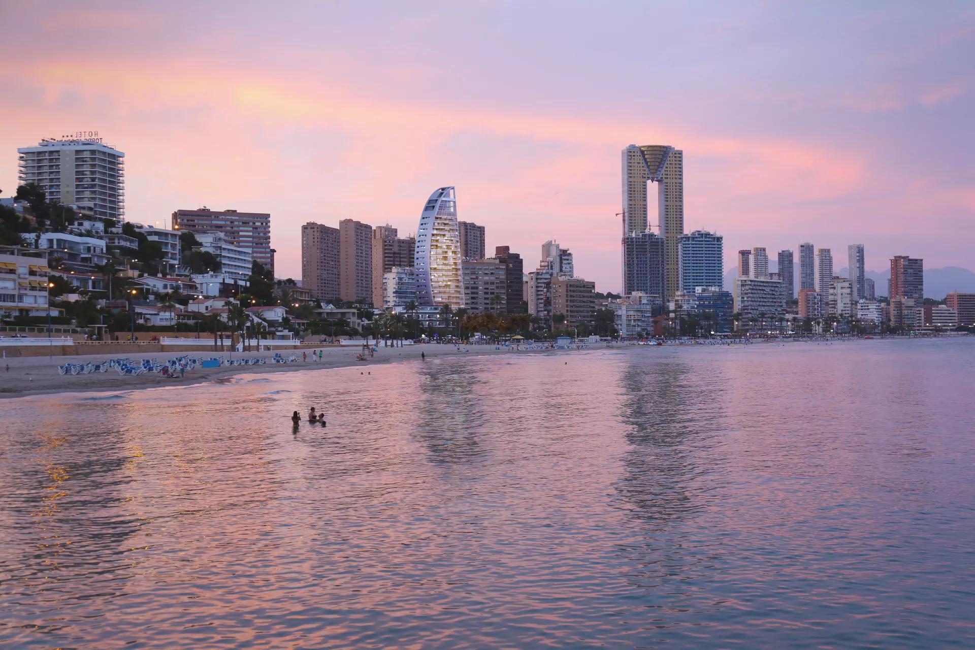 2 Bed, 2 Bath, ApartmentFor Sale, Benidorm, Alicante 2 Bed, 2 Bath, ApartmentFor Sale, Benidorm, Alicante