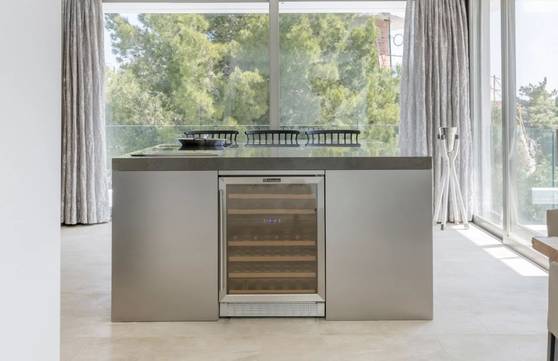 5 Bed, 6 Bath, HouseFor Sale, Denia, Alicante