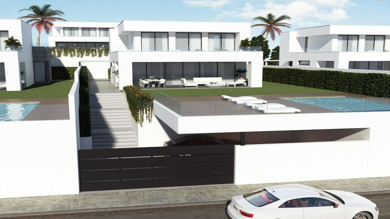4 Bed, 3 Bath, HouseFor Sale, Manilva, Malaga, 29691