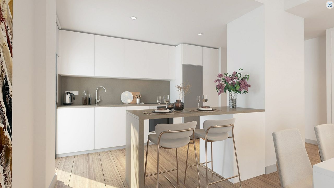 4 Bed, 2 Bath, ApartmentFor Sale, Estepona, Malaga, 29680