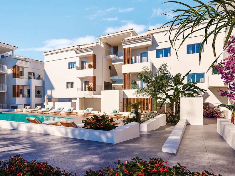 3 Bed, 2 Bath, ApartmentFor Sale, Fuengirola, Malaga, 29640