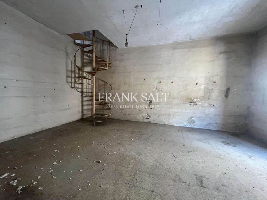 Commercial Property, For Sale