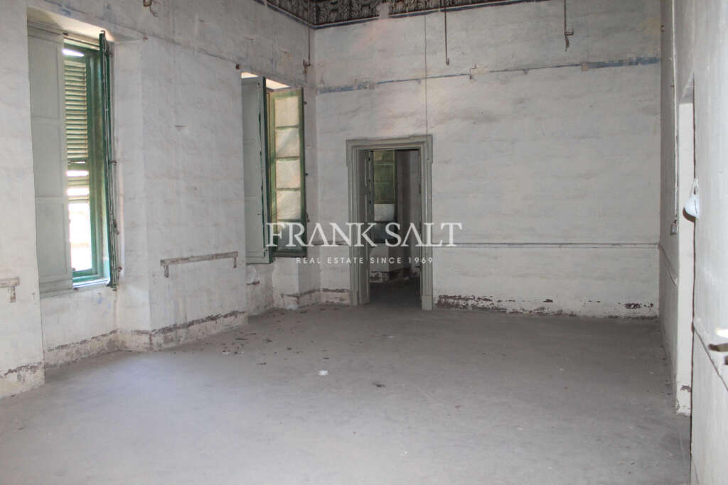 HouseFor Sale, Valletta, Malta