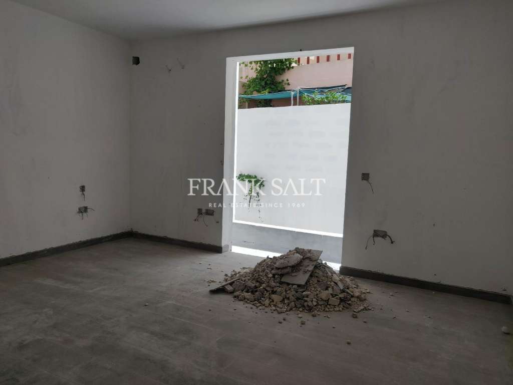 2 Bed, ApartmentFor Sale, Kalkara, Malta