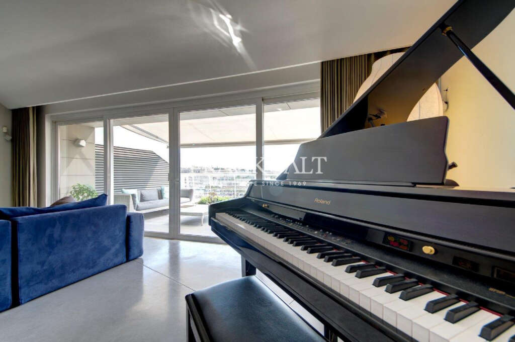 3 Bed, ApartmentFor Sale, Ta' Xbiex, Malta