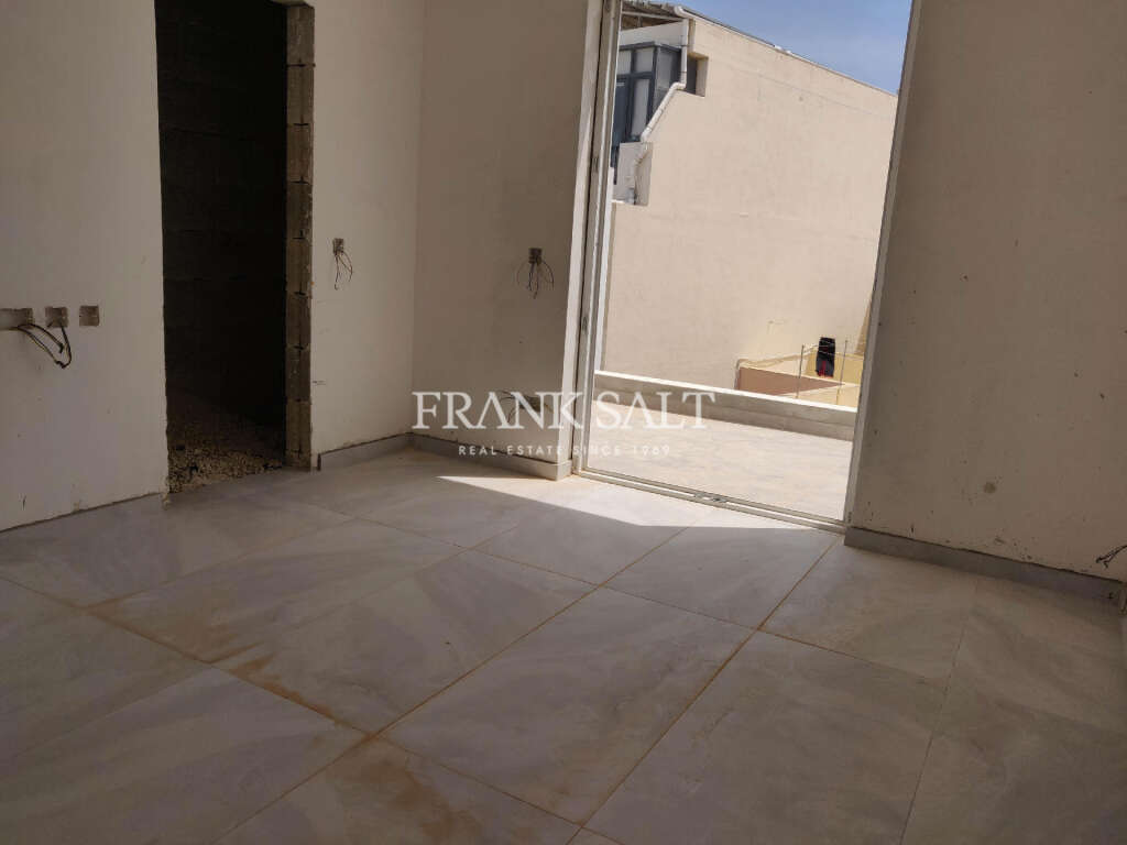 2 Bed, ApartmentFor Sale, Kalkara, Malta