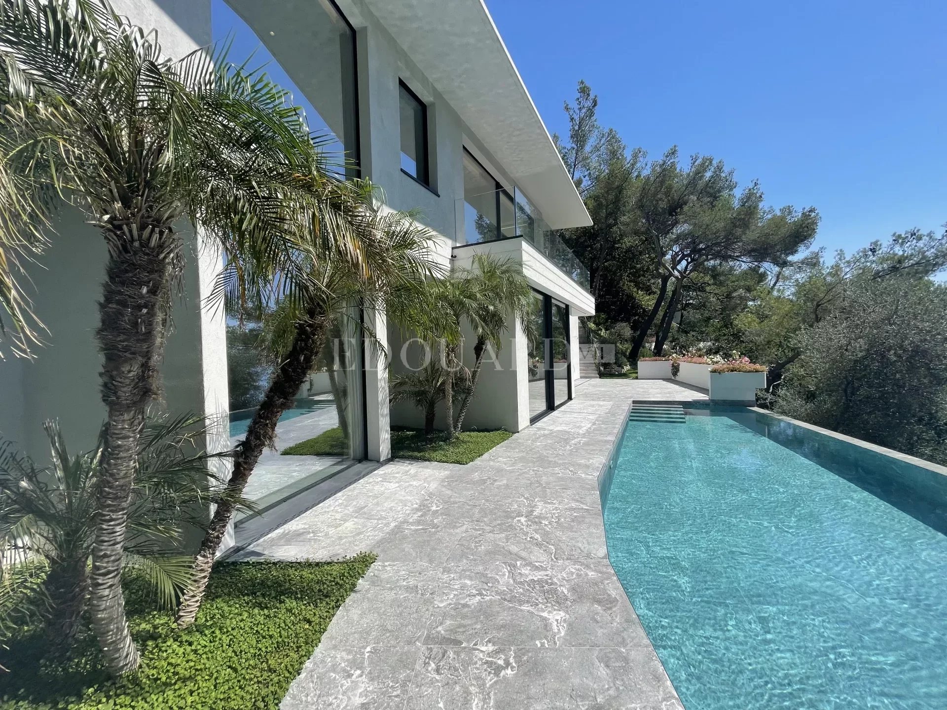 3 Bed, 5 Bath, HouseFor Sale, Roquebrune-Cap-Martin, Alpes-Maritimes