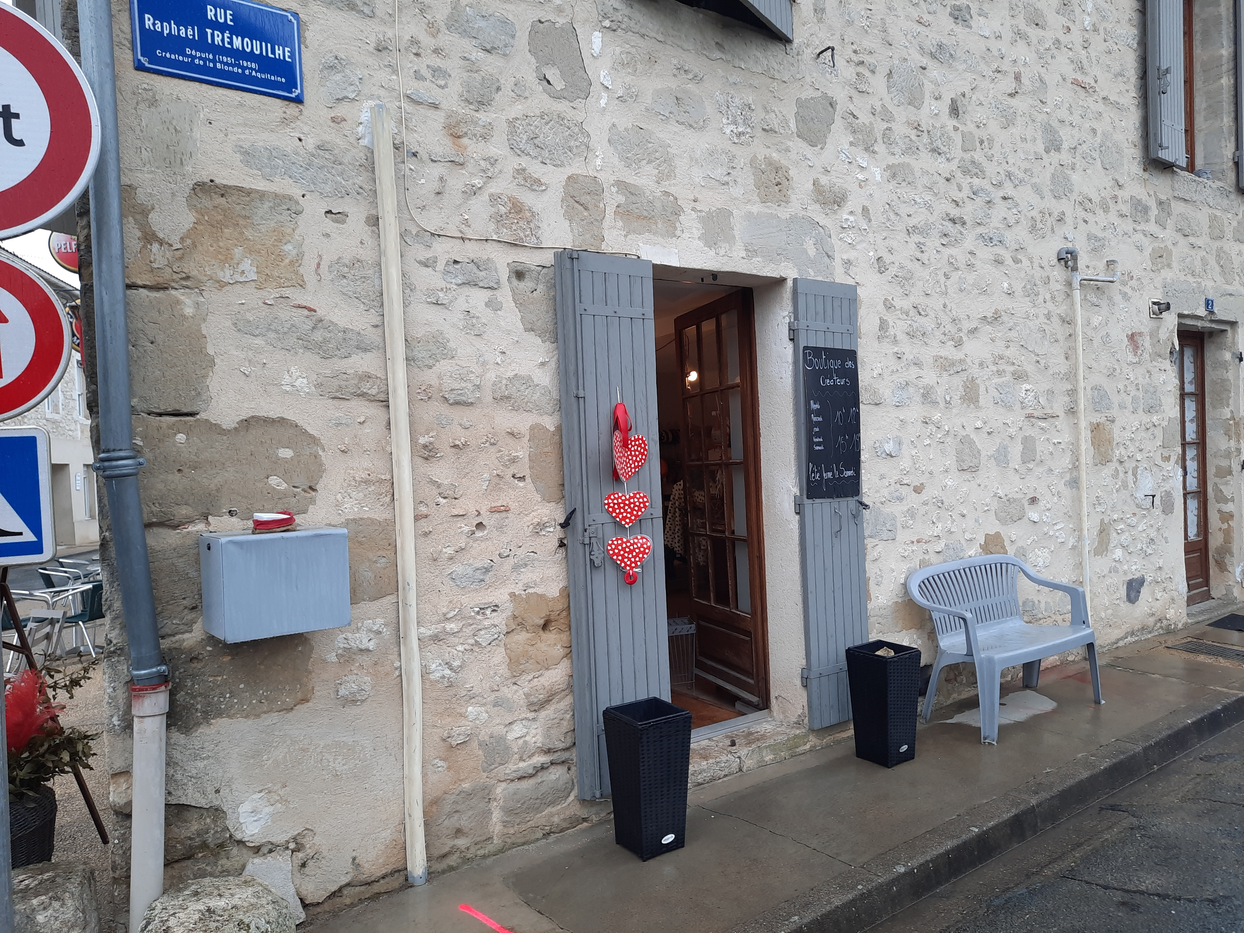 2 Bed, 1 Bath, HouseFor Sale, Allemans du dropt, Lot-et-Garonne, Aquitaine, 47800
