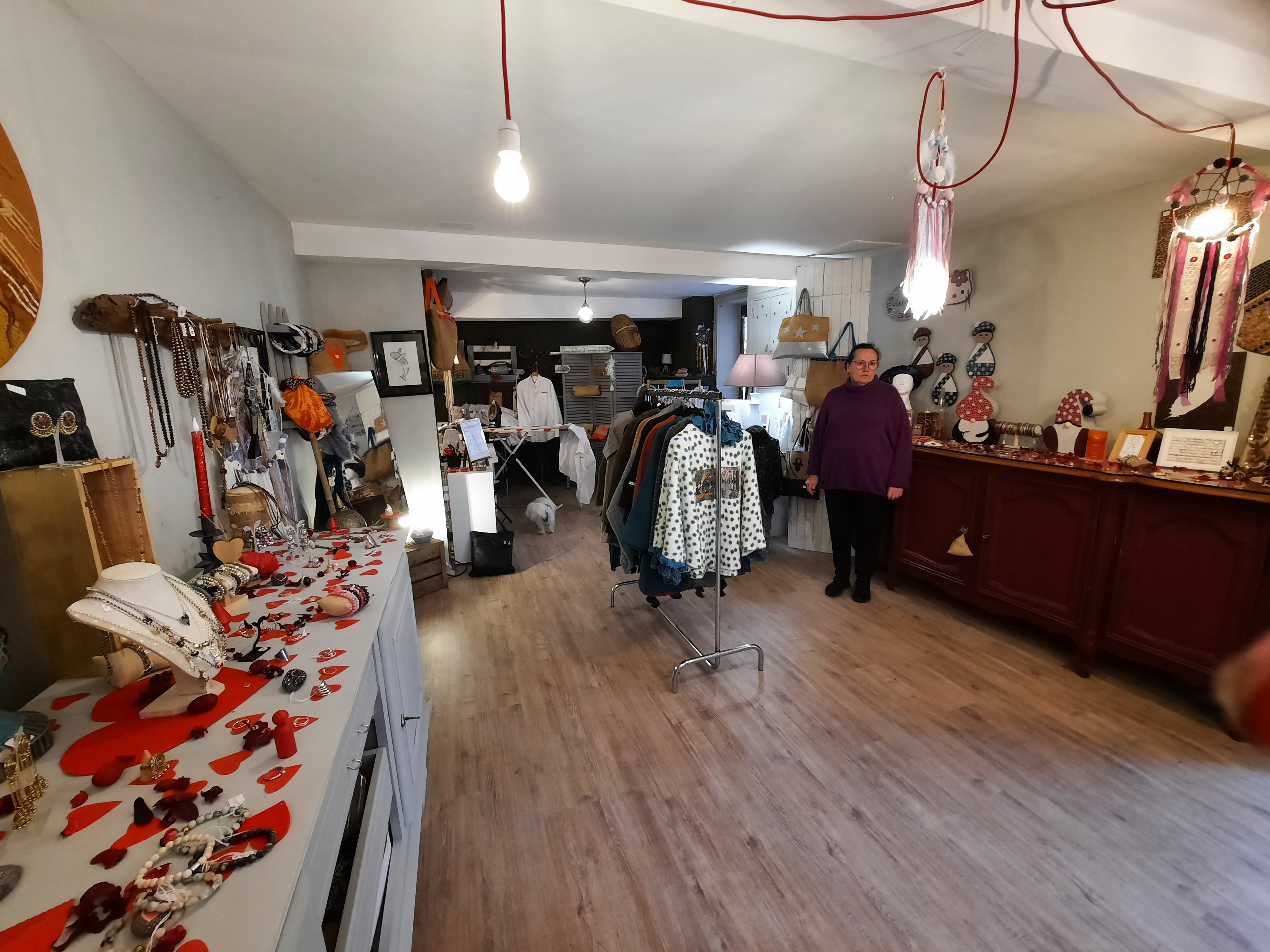 2 Bed, 1 Bath, HouseFor Sale, Allemans du dropt, Lot-et-Garonne, Aquitaine, 47800