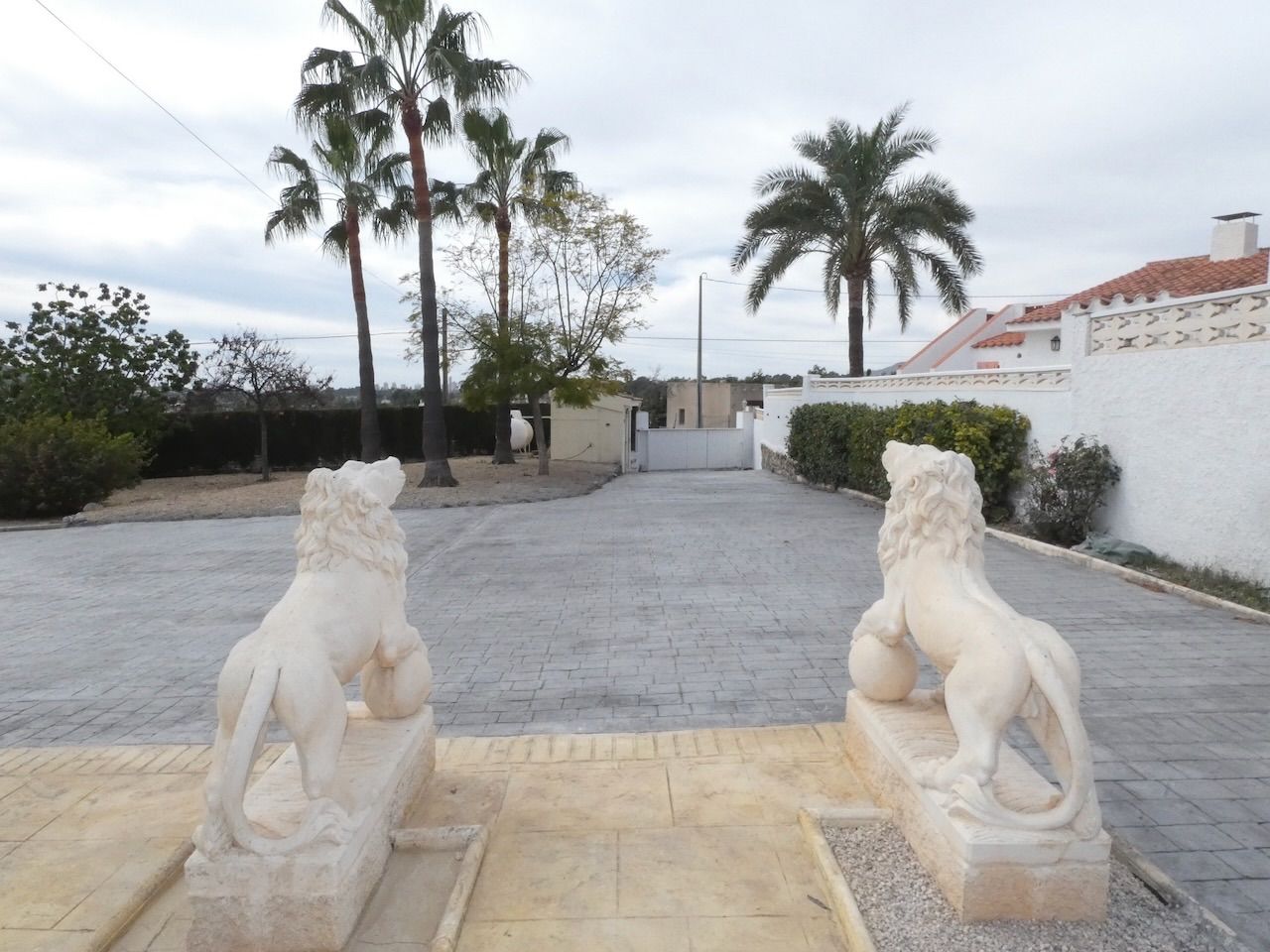 Alfaz del Pi, Alicante, 4 Bedrooms Bedrooms, ,For Sale,CHA0125 - OPF