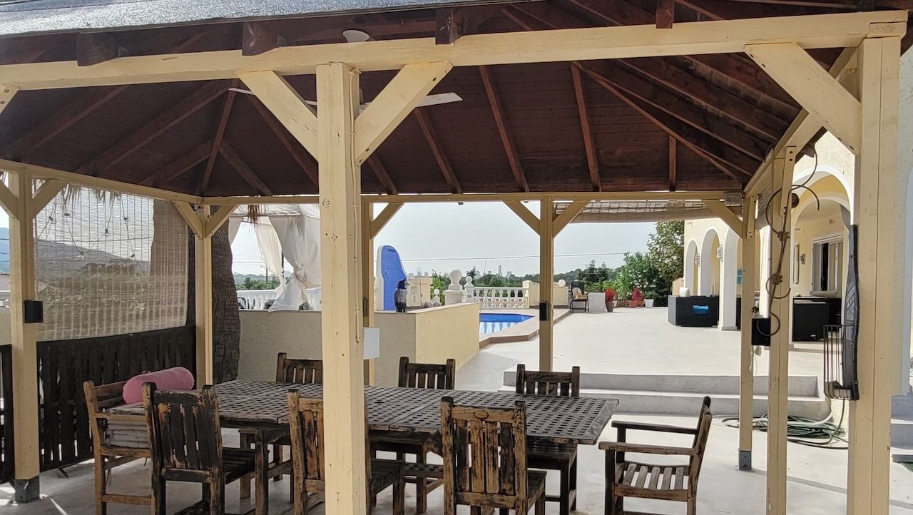 Alfaz del Pi, Alicante, 4 Bedrooms Bedrooms, ,For Sale,CHA0125 - OPF