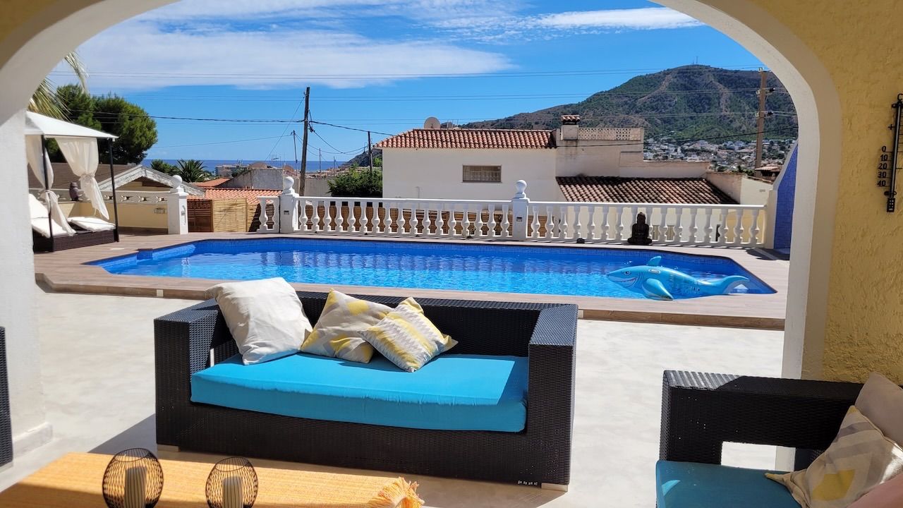 Alfaz del Pi, Alicante, 4 Bedrooms Bedrooms, ,For Sale,CHA0125 - OPF