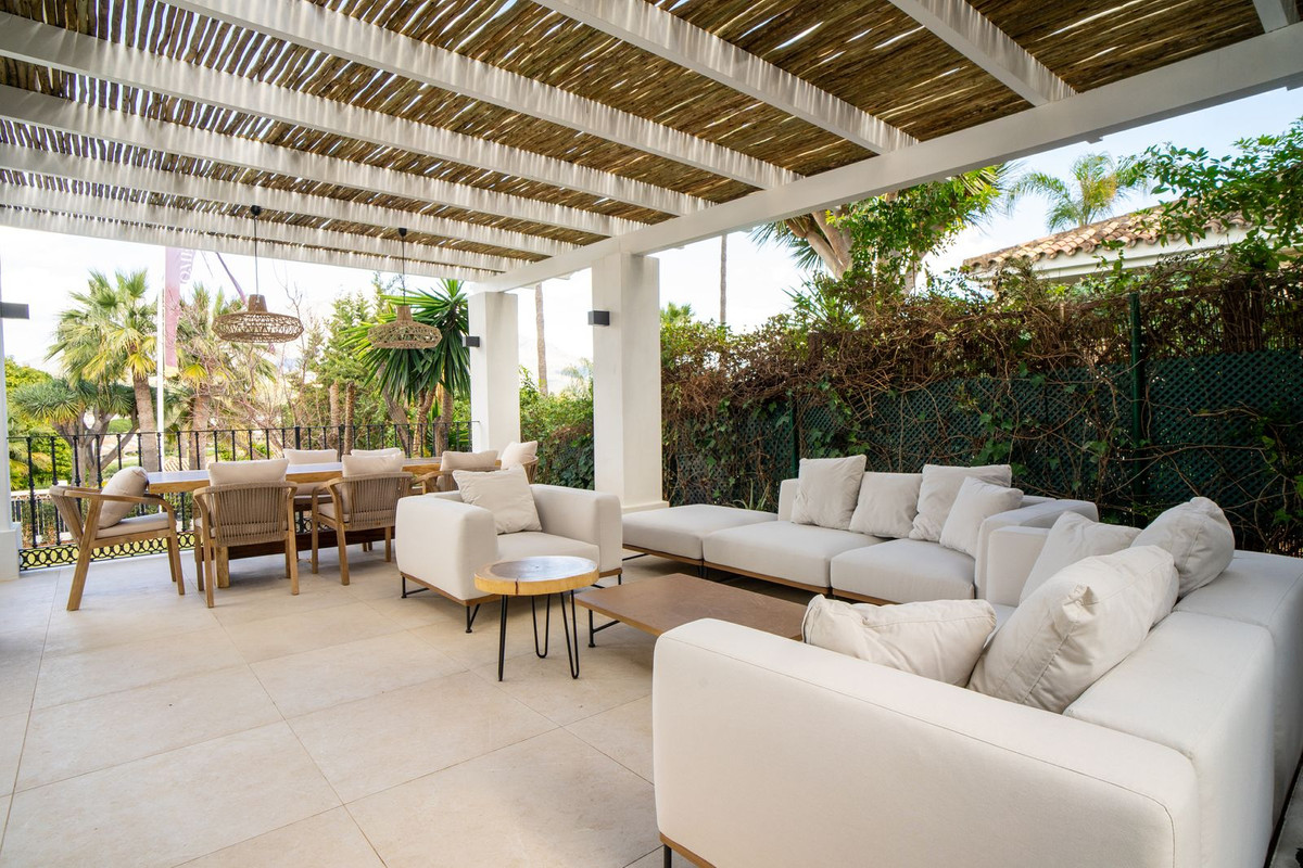 5 Bed, 6 Bath, HouseFor Sale, Nueva Andalucia, Malaga 5 Bed, 6 Bath, HouseFor Sale, Nueva Andalucia, Malaga