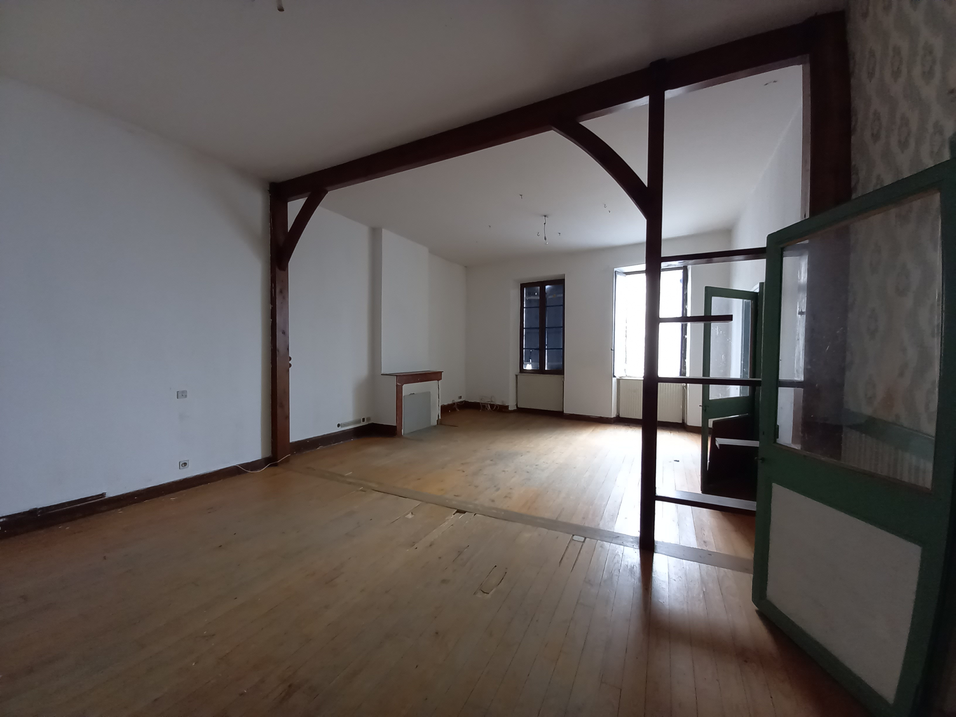 3 Bed, 1 Bath, HouseFor Sale, Castillonnes, Lot-et-Garonne, Aquitaine, 47330