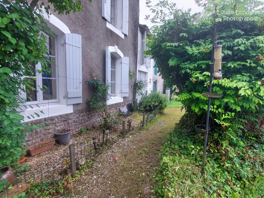 3 Bed, 1 Bath, HouseFor Sale, Soumensac, Lot-et-Garonne, Aquitaine, 47120