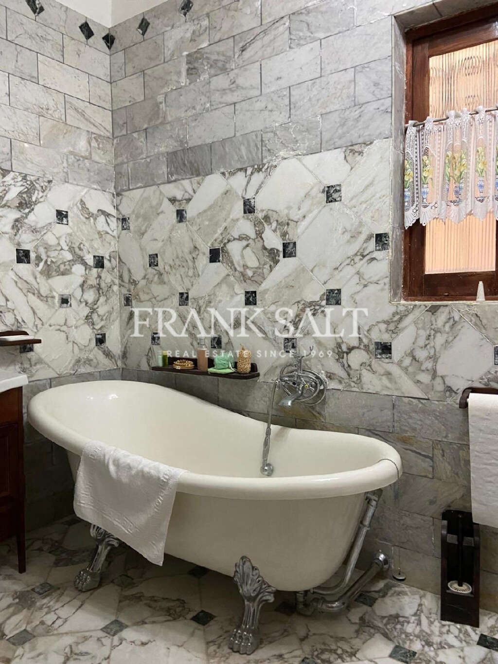 3 Bed, ApartmentFor Sale, Bugibba, Malta